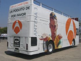 AUTOBUS QUE PASA NEN.jpg